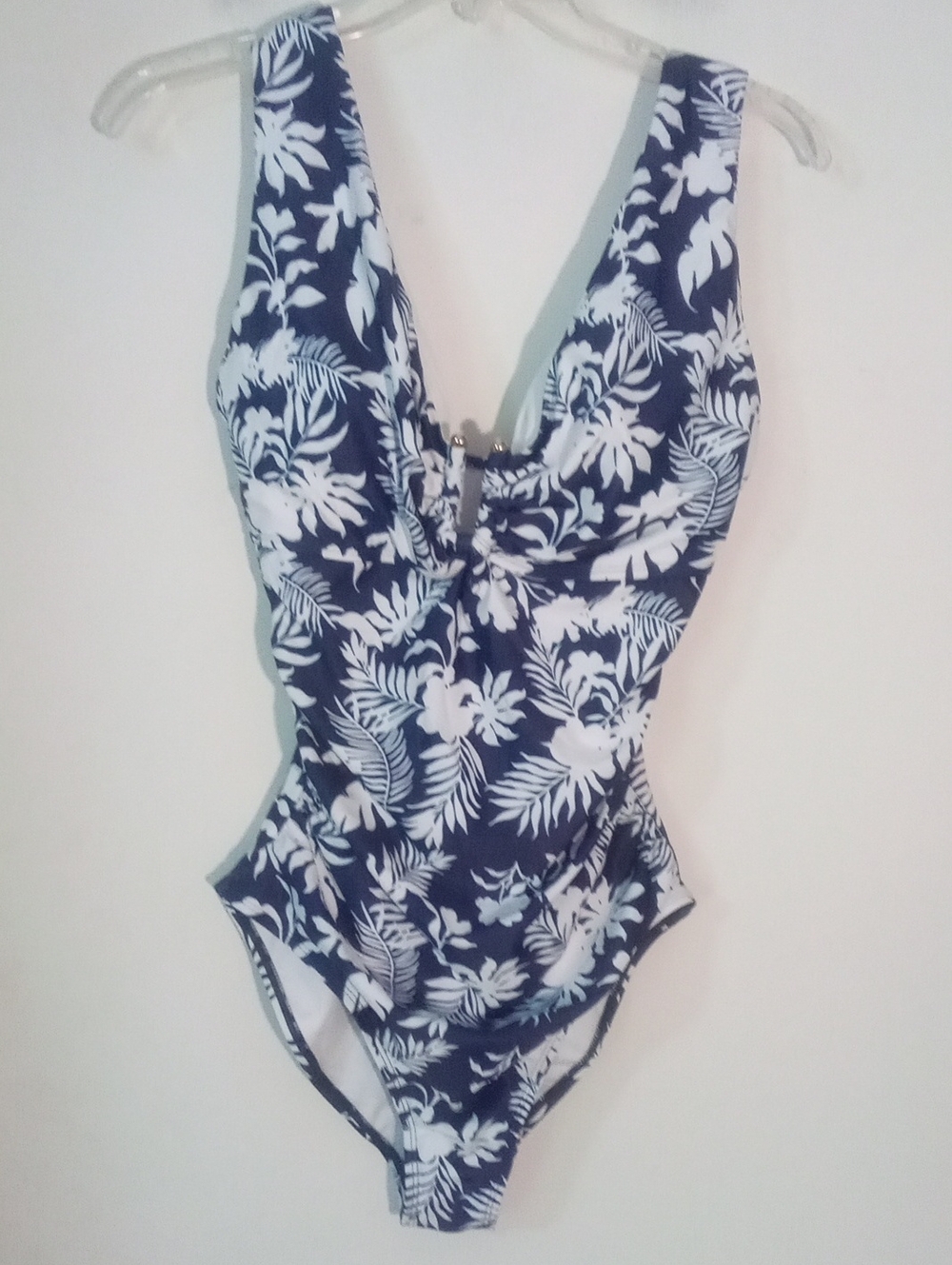 * B2PRITY One Piece Swimsuit Medium NWT Navy Blue White